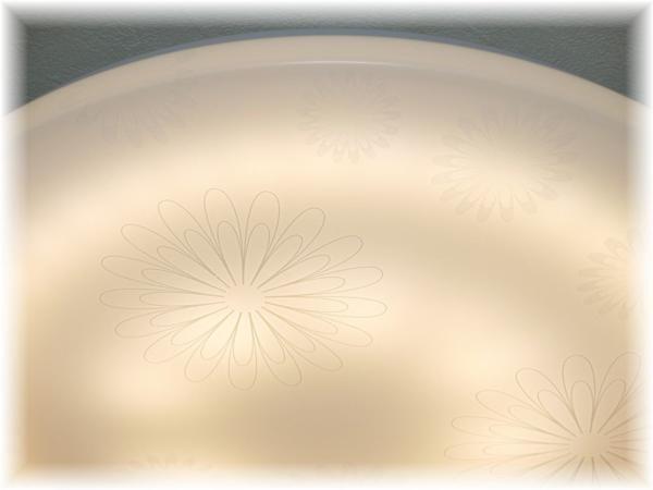 【送料無料！】★超激安即決！★新品 可愛い デザイン LED シーリング照明 リモコン付き 調光＆調色タイプ_画像4