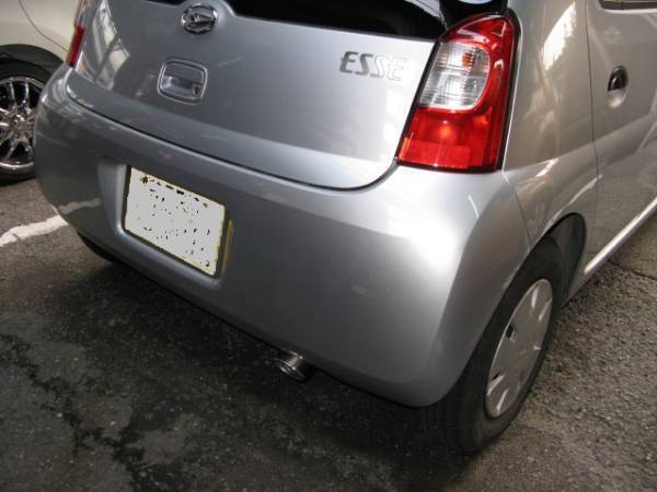 ★激安即決★エッセに装着ステンレス製マフラーカッター新品_画像1