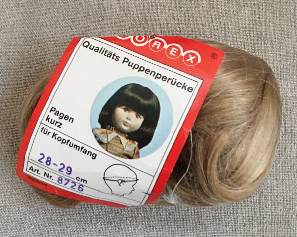 24w ビスクドール用ウィッグ GLOREX (8726) サイズ 28-29cm (ダークブロンド) 化繊のウィッグ_画像4