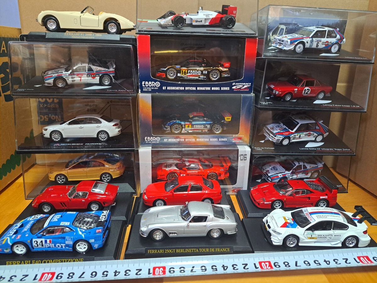 ミニカー ミニチャンプス フェラーリ など まとめて大量 合金ミニカー13㎝_画像1