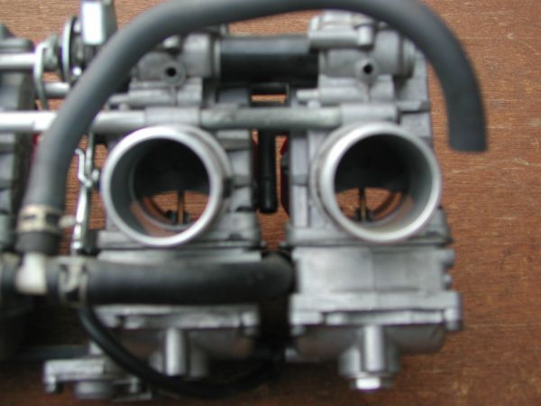 CB400S/CB400SF ? FCR32キャブレター 車種不明 ジャンク_画像7