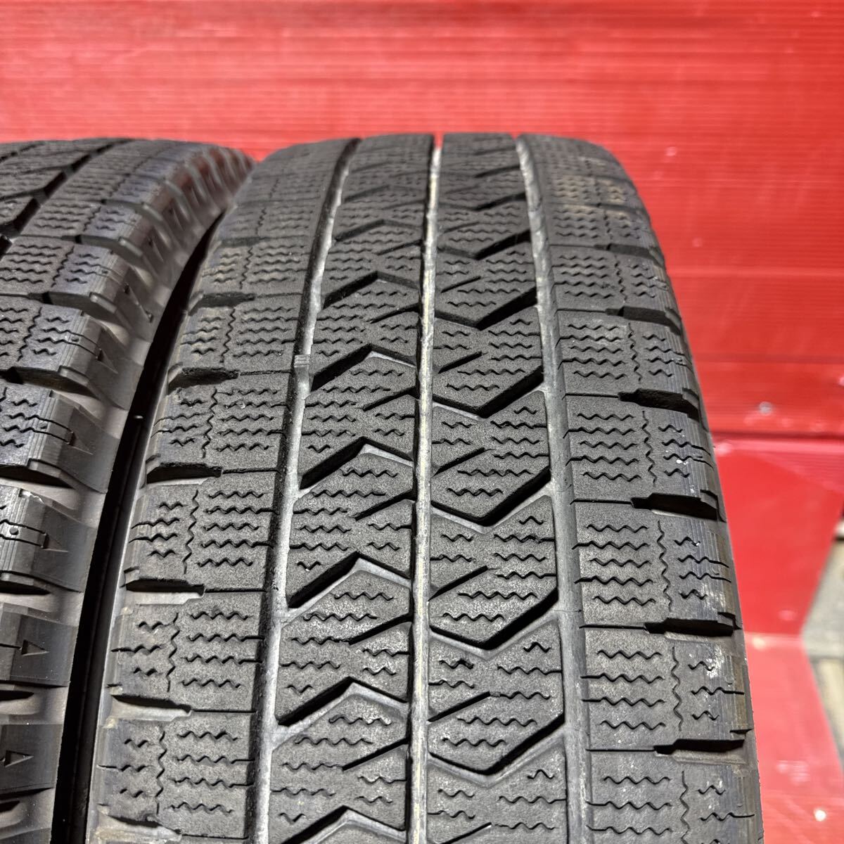 205/75R16 113/111N LT ブリヂストン ブリザック　W989 2024年国産　バリ山　 BRIDGESTONE BLIZZAK スタッドレス　6本(C)_画像7