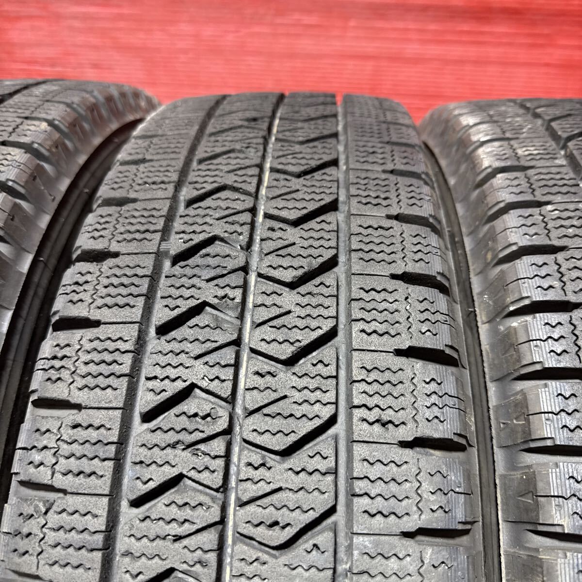 205/75R16 113/111N LT BRIDGESTONE ブリザック W989 205/75-16 ブリヂストン LT スタッドレス　2024年国産　バリ山　6本セット（D）_画像6