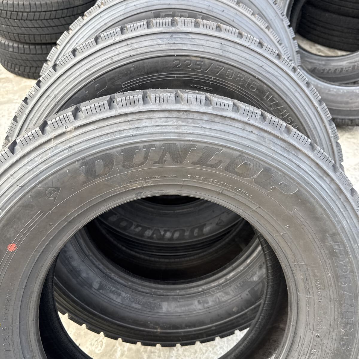 225/70R16 117/115N LT DUNLOP SP LT22 オールシーズン　ダンロップ　LT 2022年国産　未使用品　4本セット_画像6
