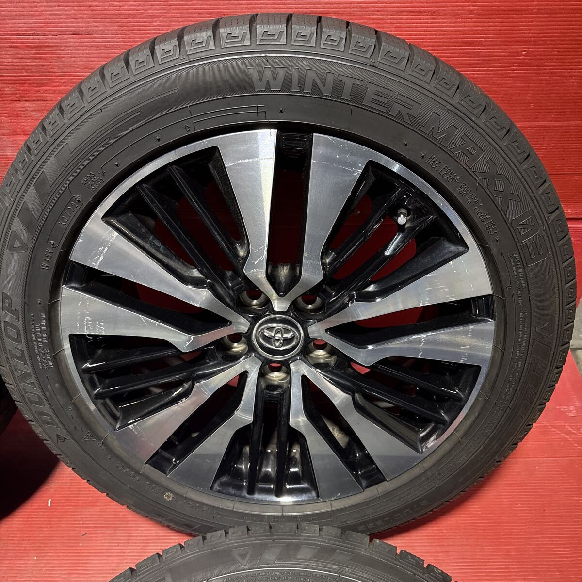 アルファード30 後純正ホイール 18x7.5J 114.3-5穴 +45 235/50R18(97Q) ダンロップ WM03 2022年国産 バリ山 4本セット_画像4