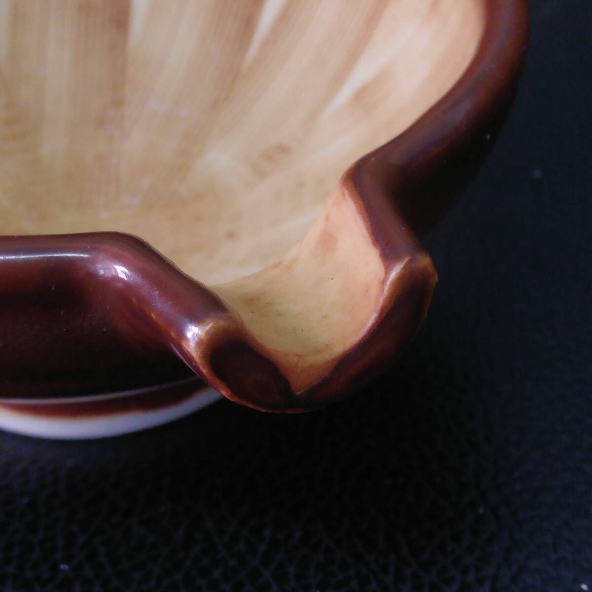 《調理》器具「陶磁器製 こげ茶色 片口すり鉢」 高さ：約3.7cm・円直径：約8.6cm ゴマすりなどに 和食器_画像7