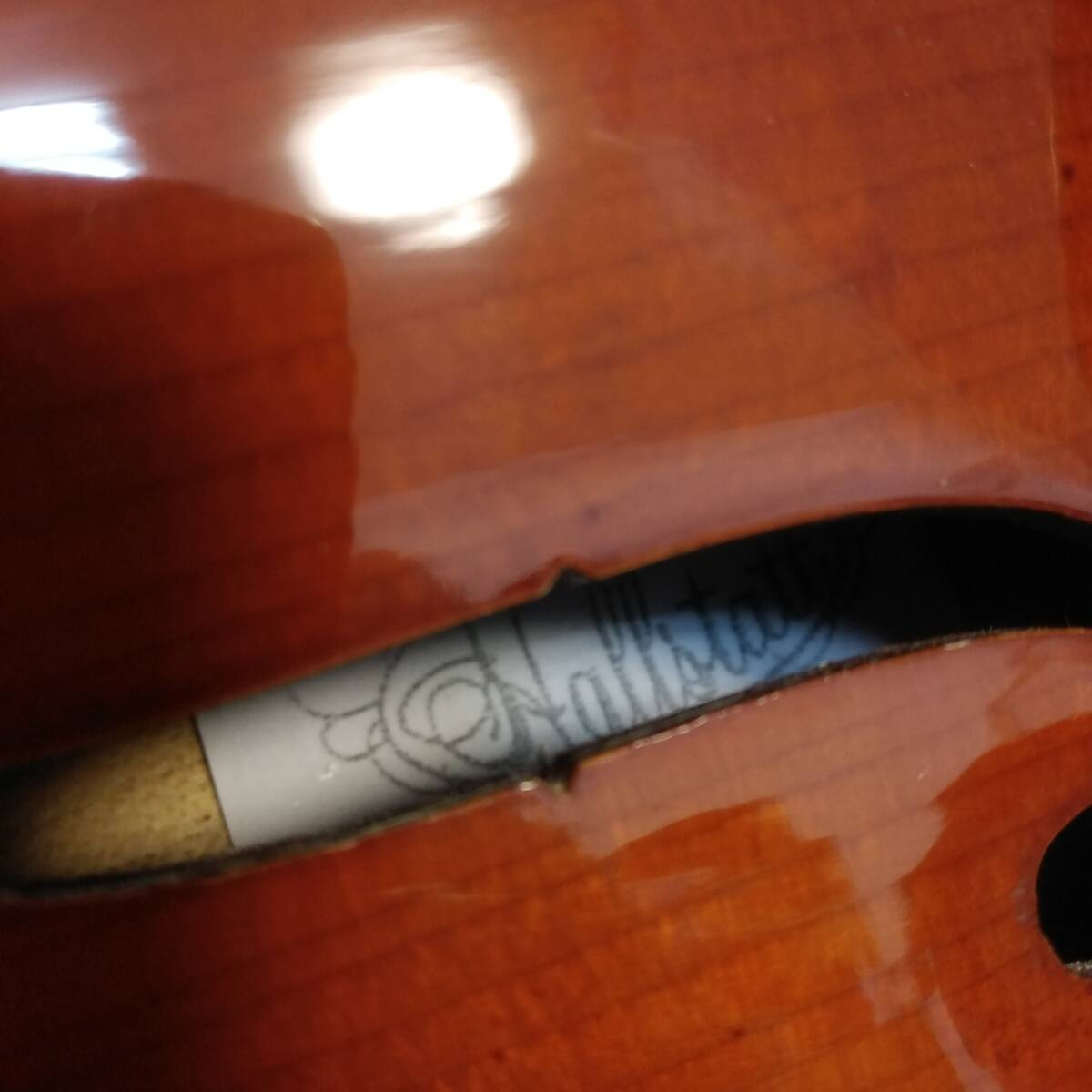 《音楽》弦楽器 「ハルシュタット：エレキバイオリン CV-210E」 ケース付き Hallstatt ヴァイオリン 動作未確認 器材_画像6