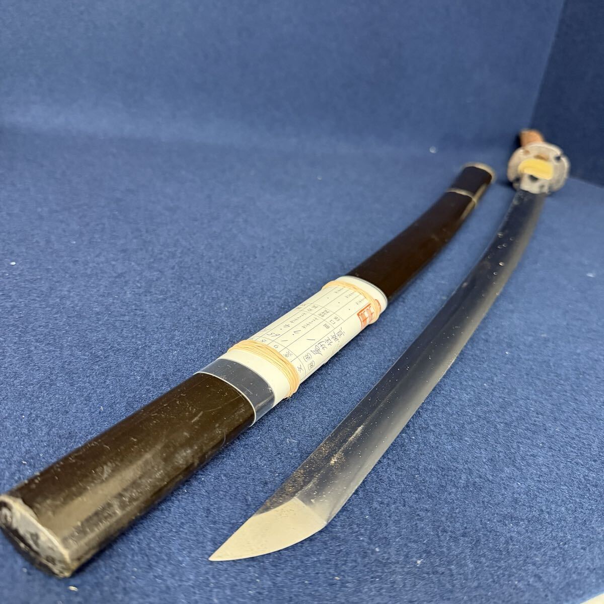 японский меч меч . длинный меч доспехи огнестрельное и холодное оружие вид регистрационное удостоверение Tokyo Metropolitan area no. 330241 номер Zaimei хвост ... подлинный длина 65.4cm изгиб 1.7cm времена подлинная вещь старый дом магазин . антиквариат товар японский меч меч . длинный меч доспехи огнестрельное и холодное оружие вид регистрационное удостоверение Tokyo Metropolitan area no. 330241 номер Zaimei хвост ... подлинный длина 65.4cm изгиб 1.7cm времена подлинная вещь старый дом магазин . антиквариат товар