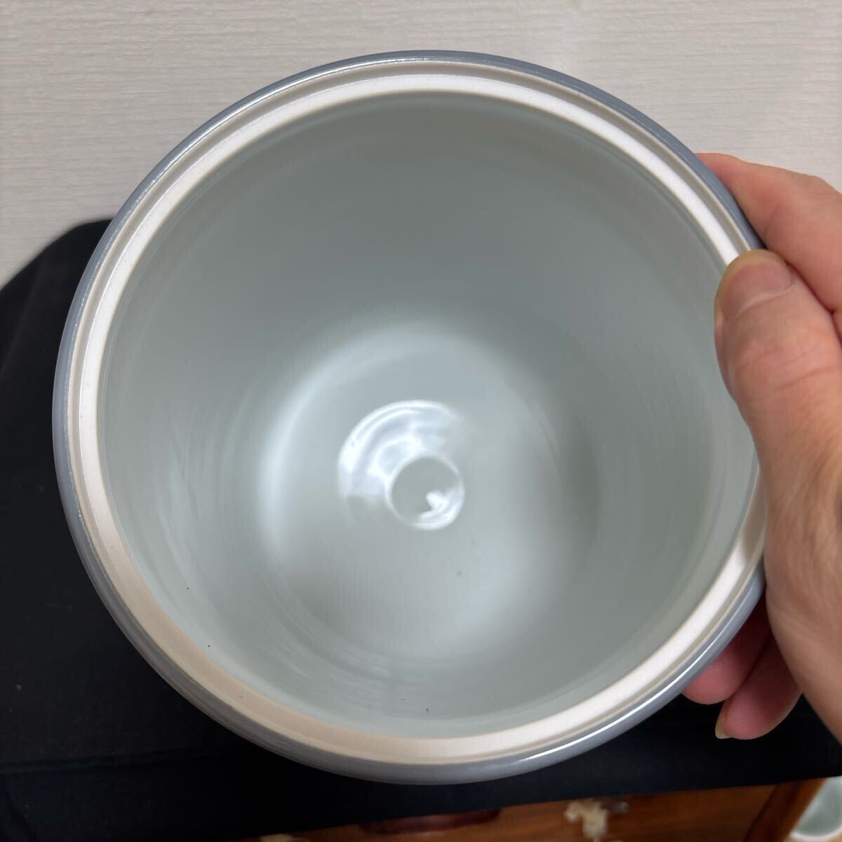 藤井朱明 壺 飾り壺 花器 日展人気作家 花瓶 有田焼 朝日　黒墨　貴重 水指_画像4