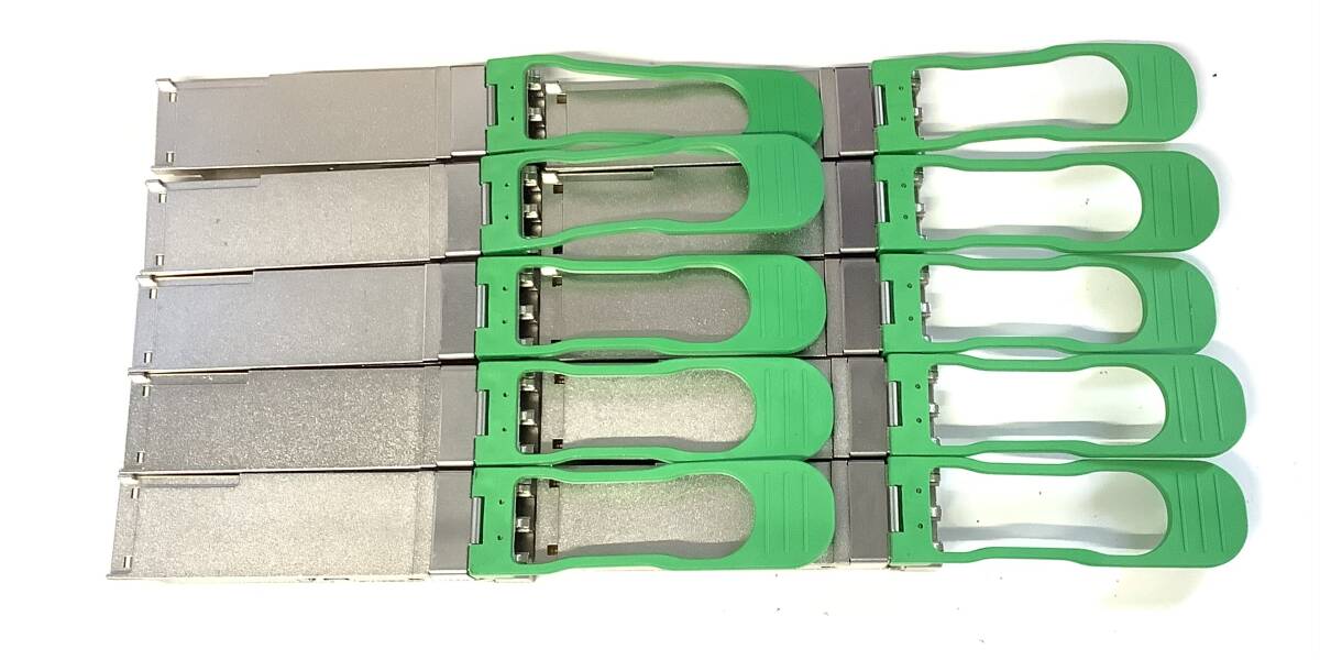 K7110741 AOI 100G QSFP28 CWDM4 モジュール 10点 【中古動作品】_画像2