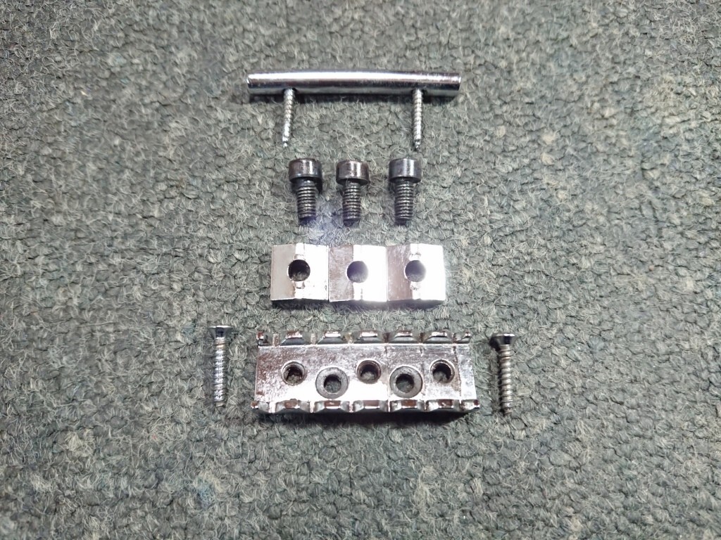 1990年代製 Floyd Rose R2 Lock Nut & テンションバー Chrome Made in Germany フロイドローズ ロックナット クローム 表留め ドイツ製_画像5