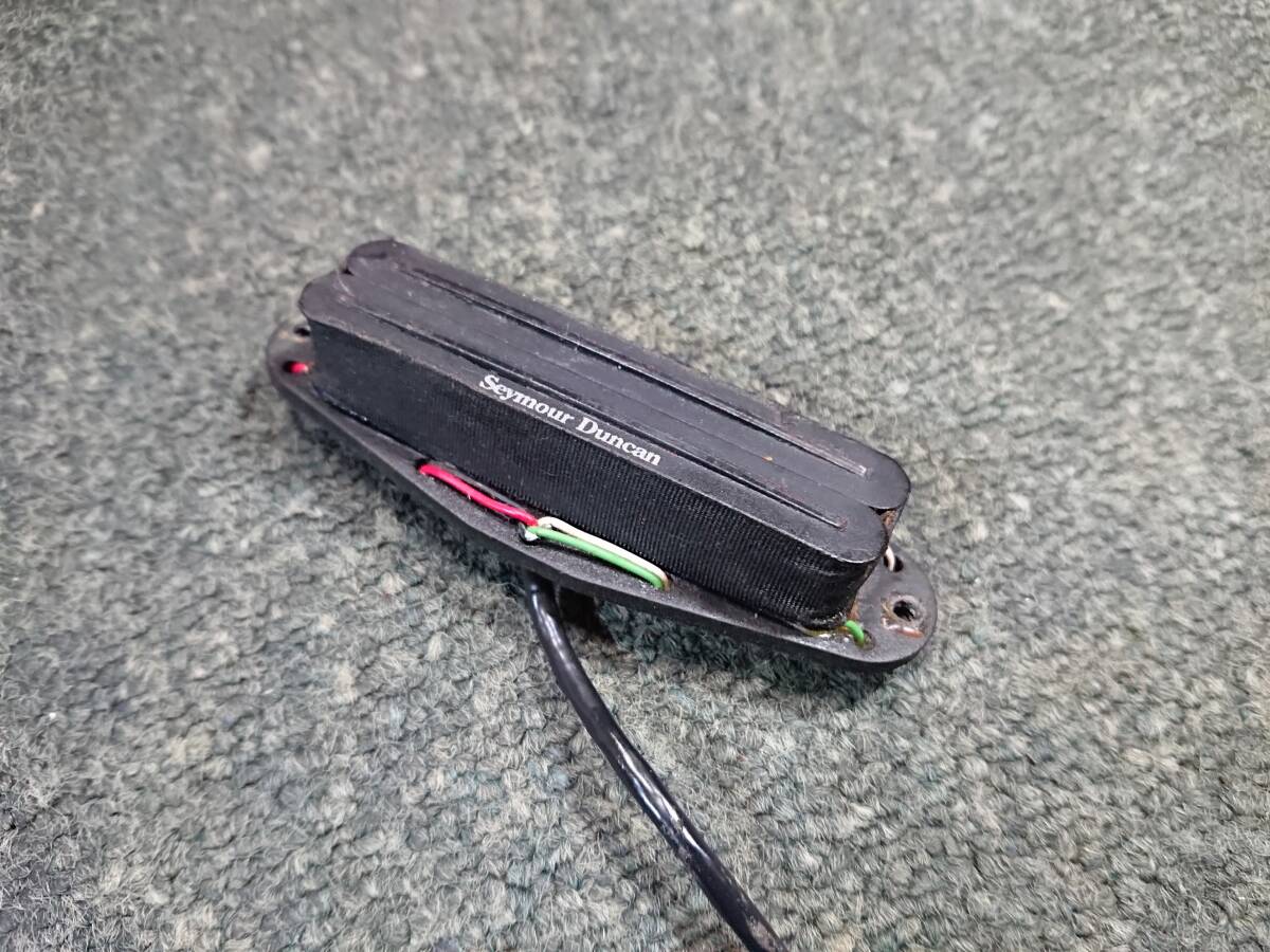 【人気の旧タイプ形状】 SEYMOUR DUNCAN SHR-1b Hot Rails Strat Bridge Black セイモアダンカン ホットレールズ ブラック リア用_画像3