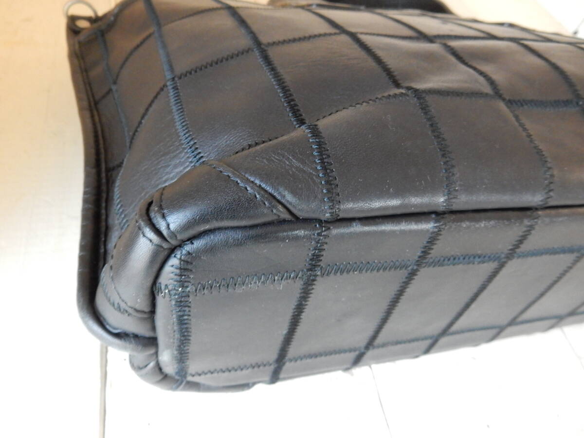 本革☆TRION(トライオン)☆A4対応☆5ポケット☆トートバッグ　ブラック(金具シルバー) _画像6