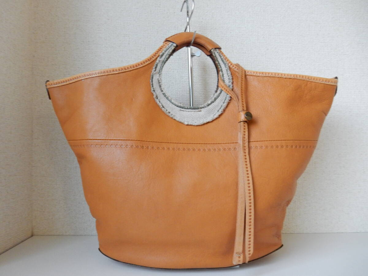 本革☆Dakota(ダコタ)☆A4対応☆レザートートバッグ　キャメル(金具/真鍮色)_画像1