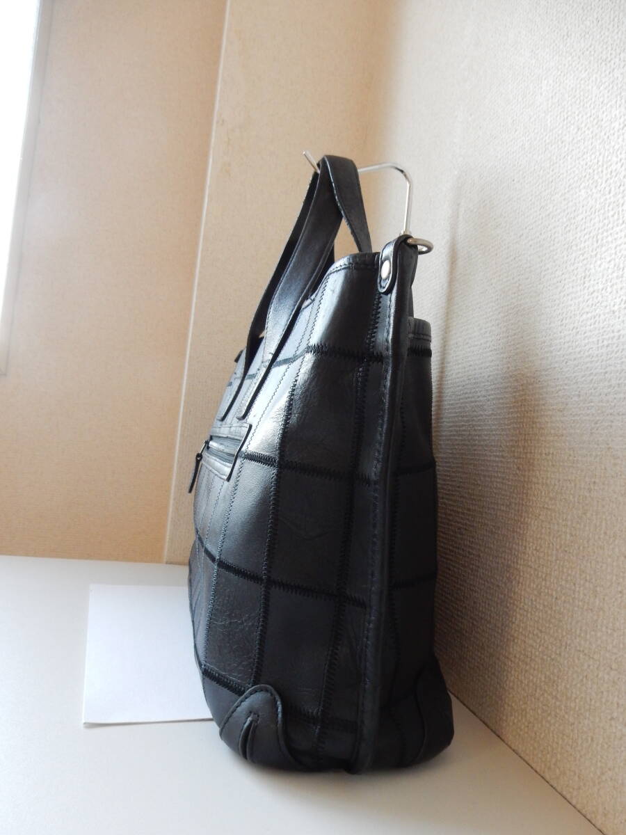 本革☆TRION(トライオン)☆A4対応☆5ポケット☆トートバッグ　ブラック(金具シルバー) _画像2