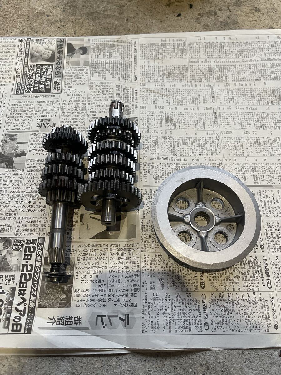 【2017年ミニろく2st85クラス優勝エンジンから取り外し】nsr80 nsr50 ミッション_画像1