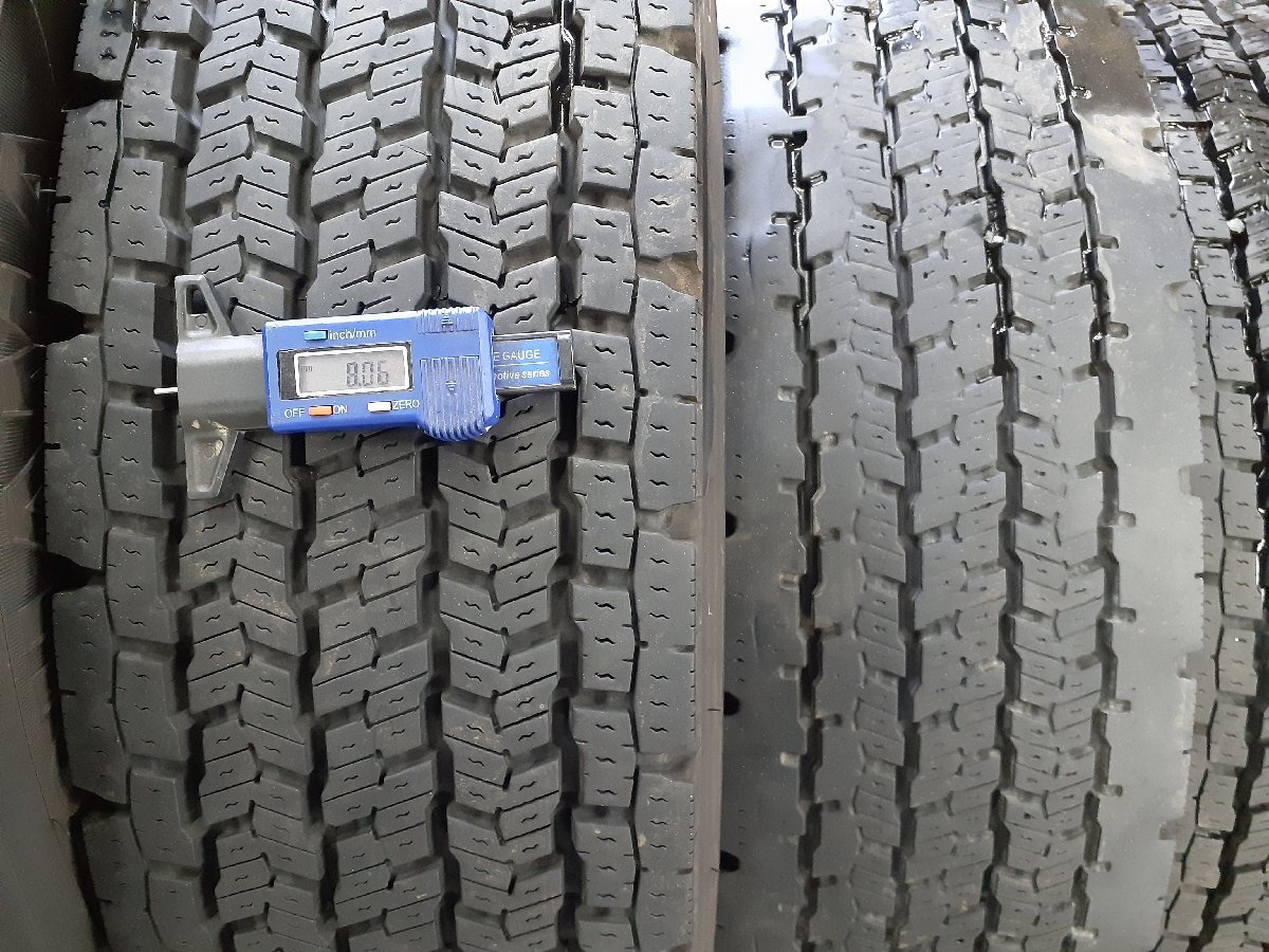 上パF7089■225/80R17.5 123/122L 6本価格 YOKOHAMA 905W 送料無料 冬 ’23年 6~7分山 中型 トラック 4t 地山 スタッドレス ._画像3