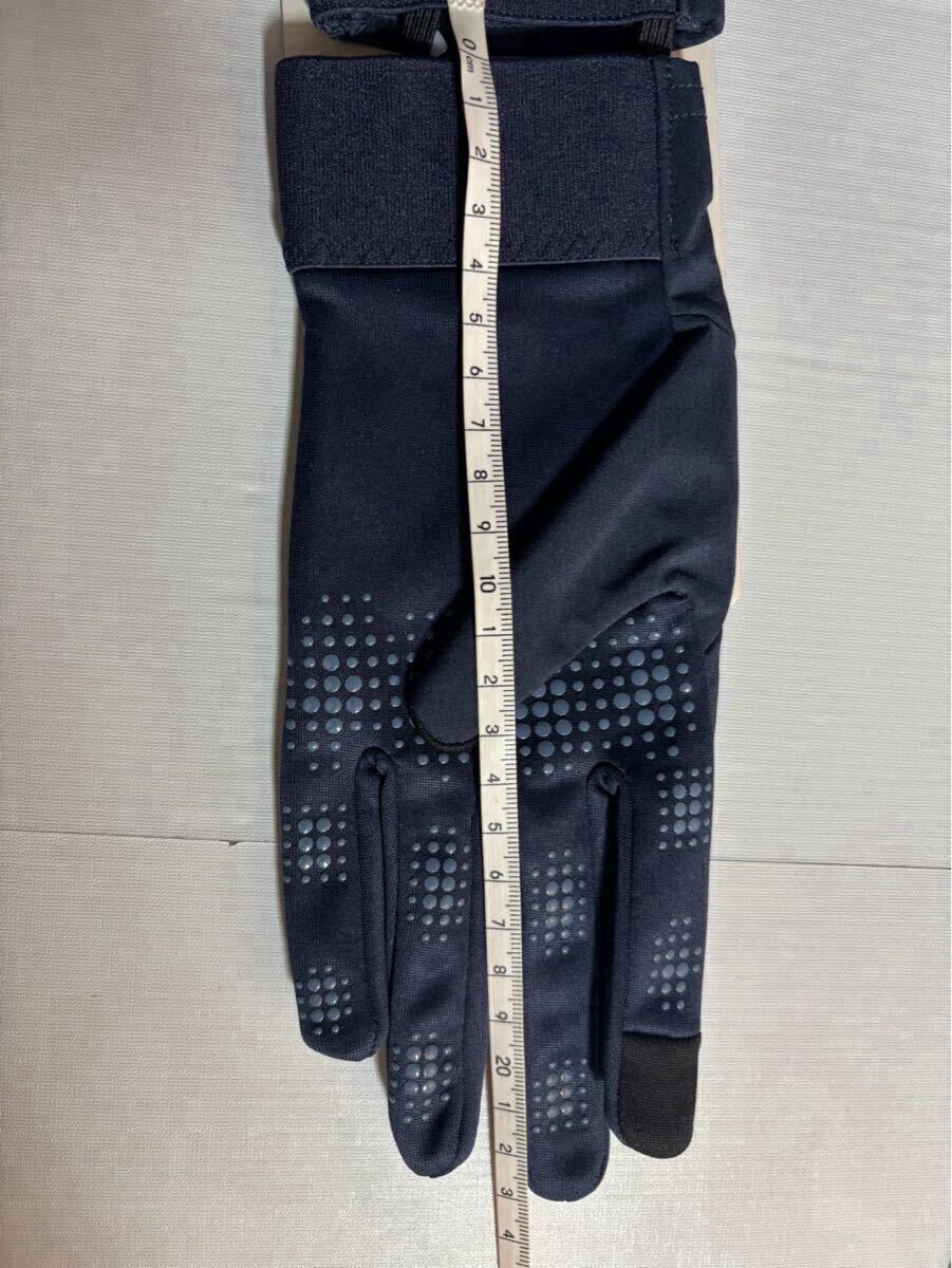 アディダス　adidas 防寒手袋 スマホ対応 ベーシック フィットグローブ　Sサイズ ネイビー　_画像4