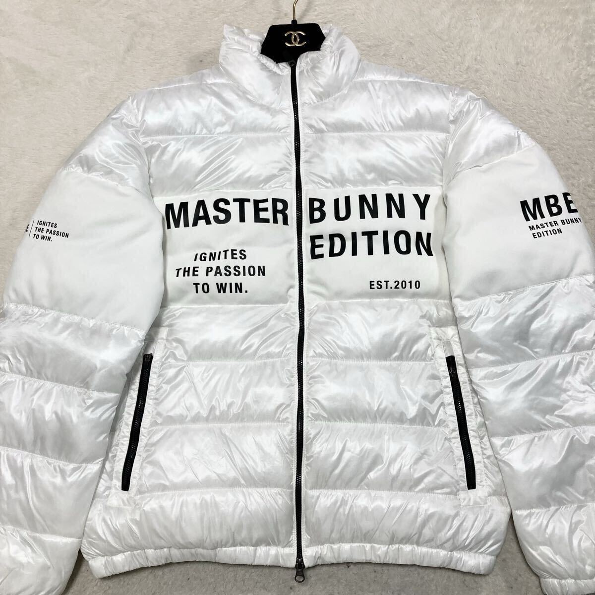 極美品 現行 パーリーゲイツ PEARLY GATES MASTERBUNNY マスターバニー ダウンジャケット ゴルフウェア GOLF 6 LX センター ロゴ 白 長袖_画像1