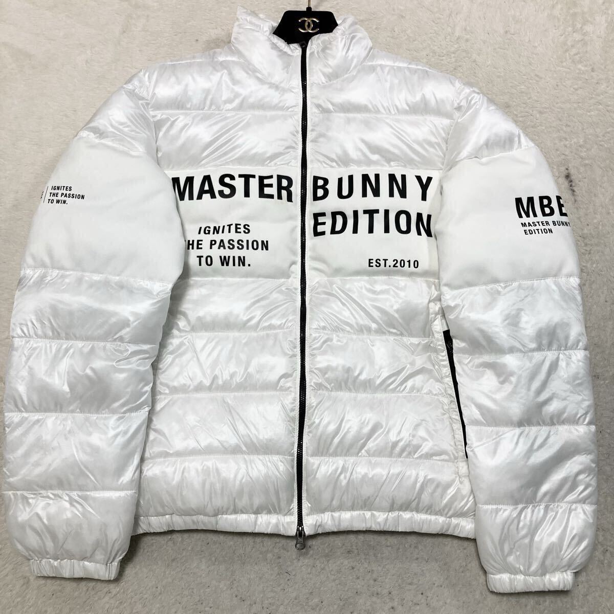 極美品 現行 パーリーゲイツ PEARLY GATES MASTERBUNNY マスターバニー ダウンジャケット ゴルフウェア GOLF 6 LX センター ロゴ 白 長袖_画像4