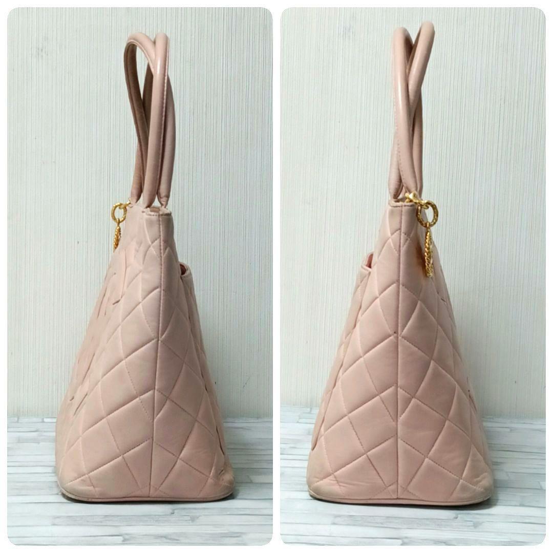 シャネル　復刻トート　トートバッグ　ハンドバッグ　ラムスキン　A1804　ピンク　GD金具　ココチャーム　CHANEL　送料無料　鑑定済　即決_画像3