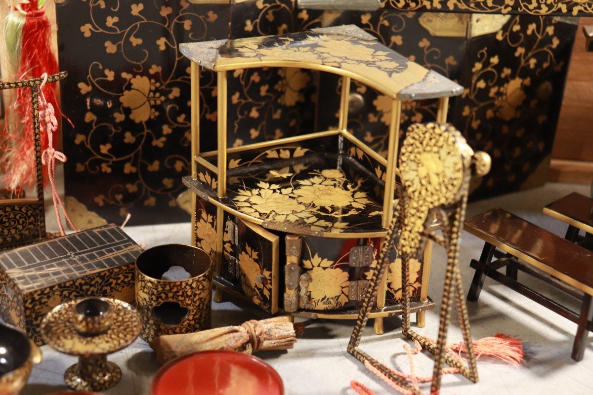 E774　雛道具　古雛　花嫁道具　化粧道具　おかご　ひな祭り　蒔絵/54905　_画像4