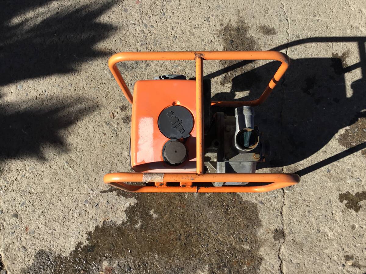 △ y 岐阜発/ 工進/ エンジンポンプ/ SE-40F/ 本体のみ/ ジャンク/ 圧縮あり/ 動作未確認/ 現状品/ R7.11/6 △_画像2