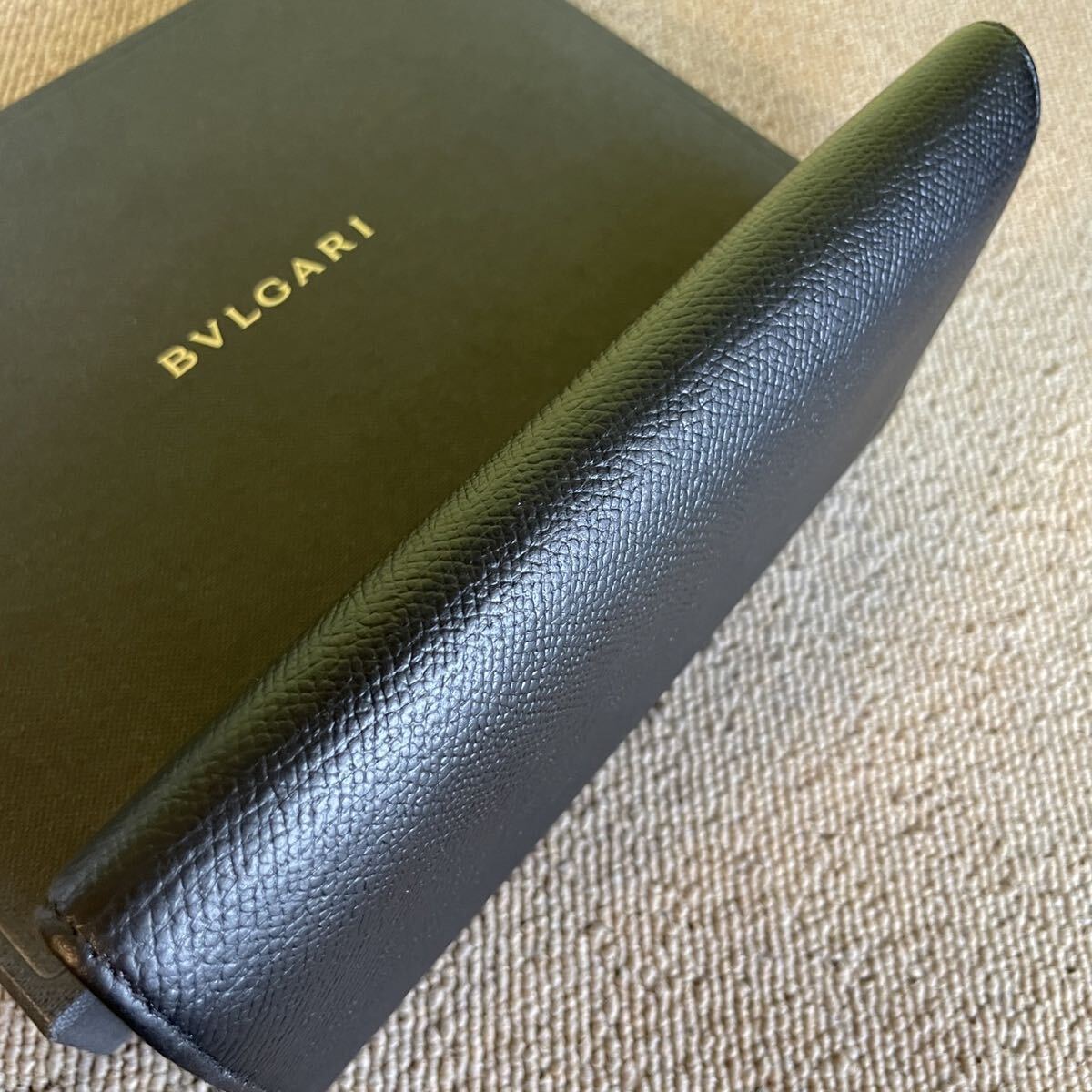  один иен прекрасный товар BVLGARY BVLGARI длинный бумажник складывающийся пополам Be Zero длинный кошелек черный кошелек чёрный bai цвет 