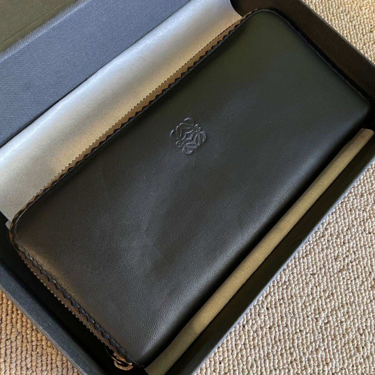 一円　 美品　LOEWE ロエベ 長財布 ロングウォレット ウォレット ブラック レザー アマソナ 財布_画像1