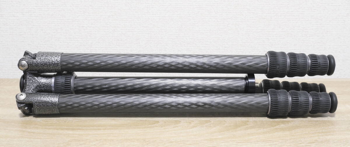 美品 GITZO ジッツオ トラベラー カーボン 三脚1型4段 GT1545T 良品_画像1