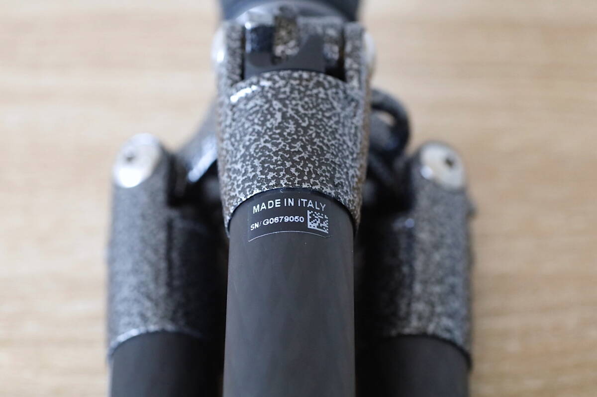 美品 GITZO ジッツオ トラベラー カーボン 三脚1型4段 GT1545T 良品_画像7