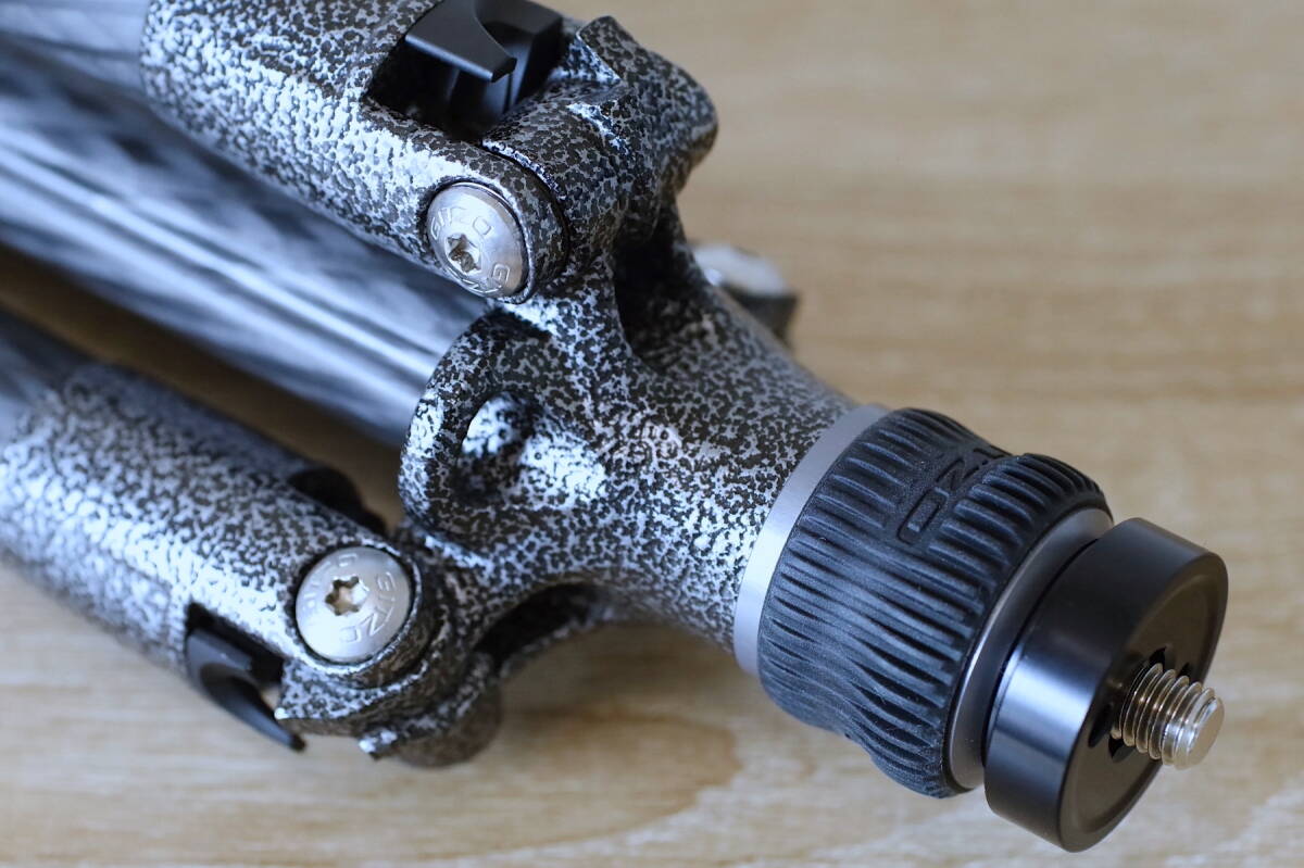 美品 GITZO ジッツオ トラベラー カーボン 三脚1型4段 GT1545T 良品_画像8