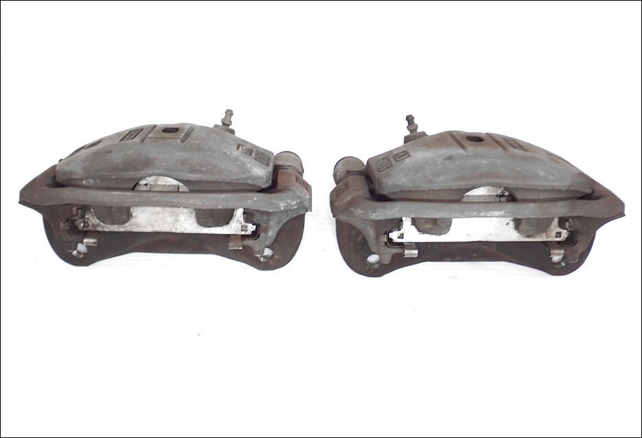 ■スターレット グランツァV ( EP91 ) 用 純正 フロント ブレーキ キャリパー 左右セット ■_画像1