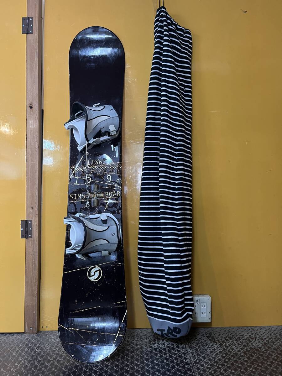 スノーボード SIMS/シムス FS6001 159㎝ ★5365R★ ウィンタースポーツ 現状品 ソフトケース付き 長期保管品 ビンディング付き レジャー_画像1