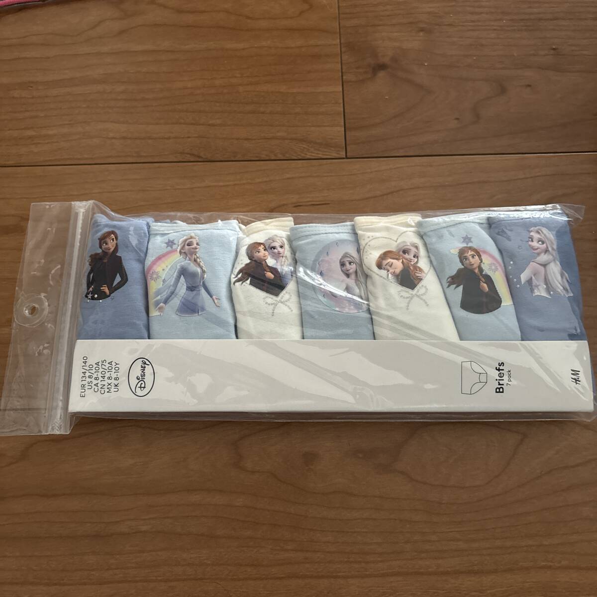 アナ雪　未使用　ショーツ　130 140 パンツ_画像1