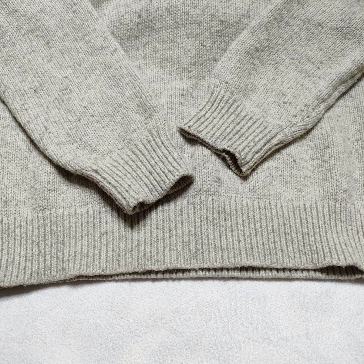 UNIQLO ユニクロ (M)　ヒートテック タートルネックセーター_画像4