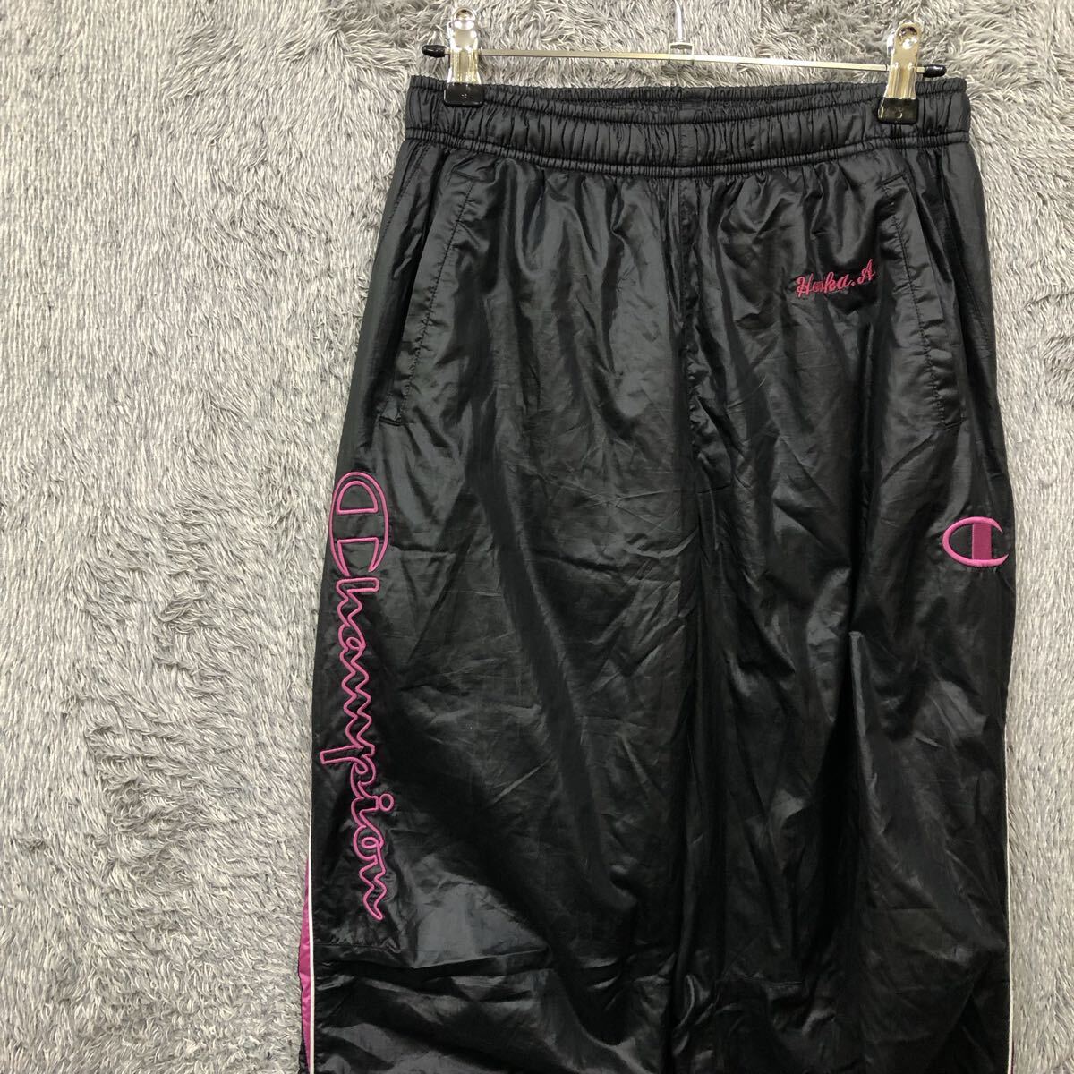 champion チャンピオン ナイロンジャケット ウィンドブレーカー ジップアップ サイズS ブラック ロゴ刺繍 メンズ ボトムス 最落なし(862)_画像1