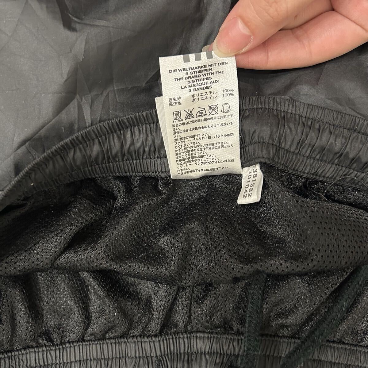 【S6329】 adidas アディダス ドローコードナイロンパンツ サイズS グレー 灰色 刺繍ロゴ レディース ボトム 最落なし 古着_画像10