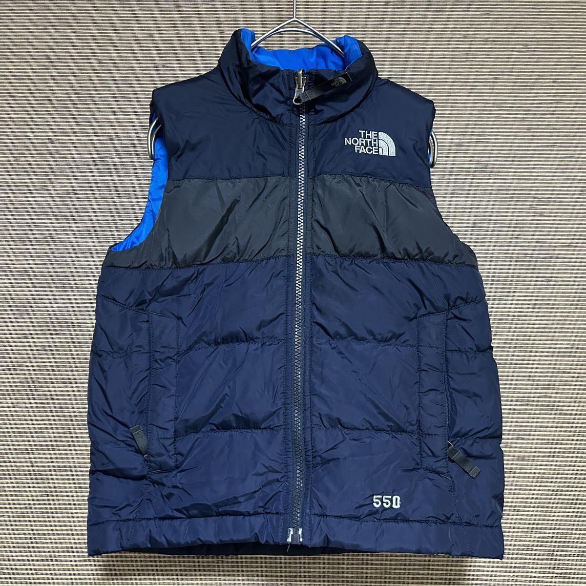 ノースフェイス　ダウンベスト　子供110キッズ　US規格　ネイビー　刺繍F1 古着　入手困難　激レア 希少　人気　ワンポイントロゴ　550FIL_画像1