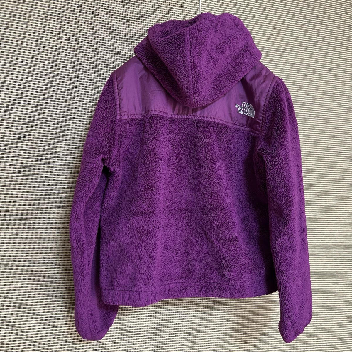 ノースフェイス　フリースジャケット　子供110　刺繍　紫パープル　キッズG1 古着　入手困難　激レア　希少 人気　ワンポイントロゴ_画像5