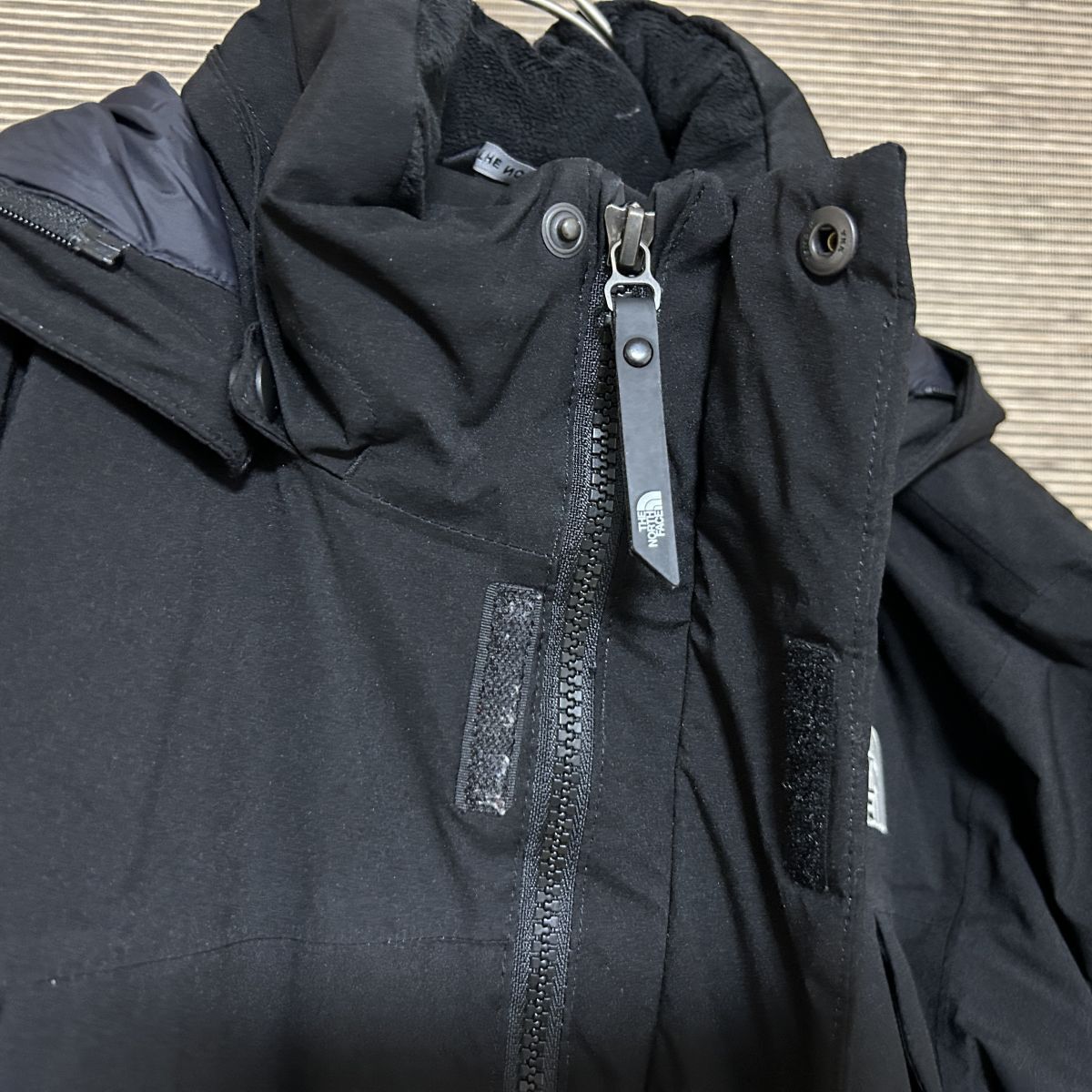 ノースフェイス　ダウンジャケット マクマード　黒　子供150キッズ　肩ロゴF3　古着　入手困難　激レア　希少 人気　モッズ　mcmurdo_画像2