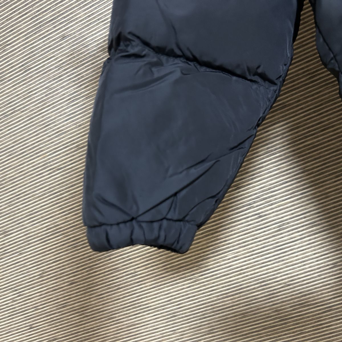 ノースフェイス　ロングダウンコートベンチコートonball子供110 黒ブラックF2　古着　入手困難　激レア　希少 人気　デカロゴ　ビッグロゴ_画像7