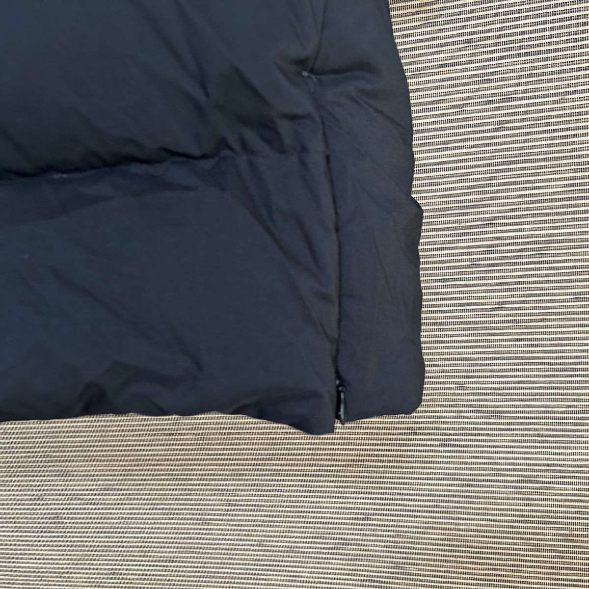 ノースフェイス　ロングダウンコート　ベンチコート　ブラック子供110キッズF2 古着　入手困難　激レア　人気　希少　ワンポイントロゴ刺繍_画像6