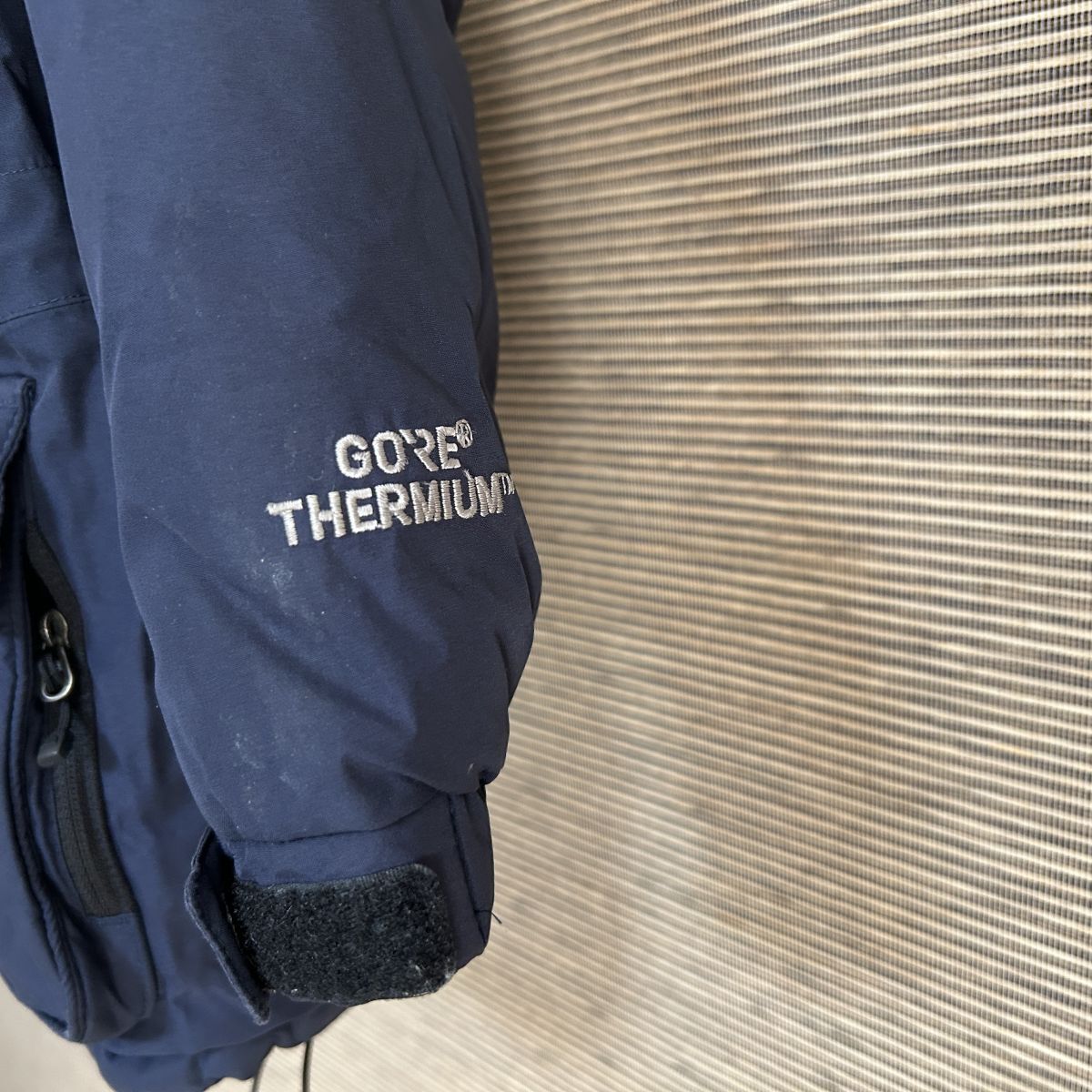 ノースフェイス　ダウンジャケット マクマード　ネイビー子供110刺繍ゴアF2 古着　入手困難　激レア　人気　希少　キッズ　肩ロゴ_画像6