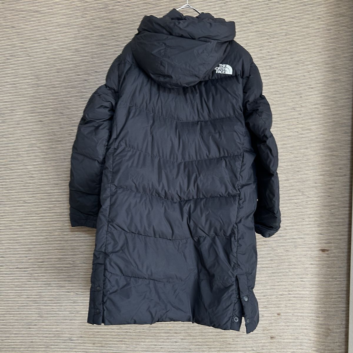 ノースフェイス　ロングダウンコート　ベンチコート　ブラック子供150キッズF3　古着　入手困難　激レア　人気　肩ロゴ　スリーブロゴ_画像5