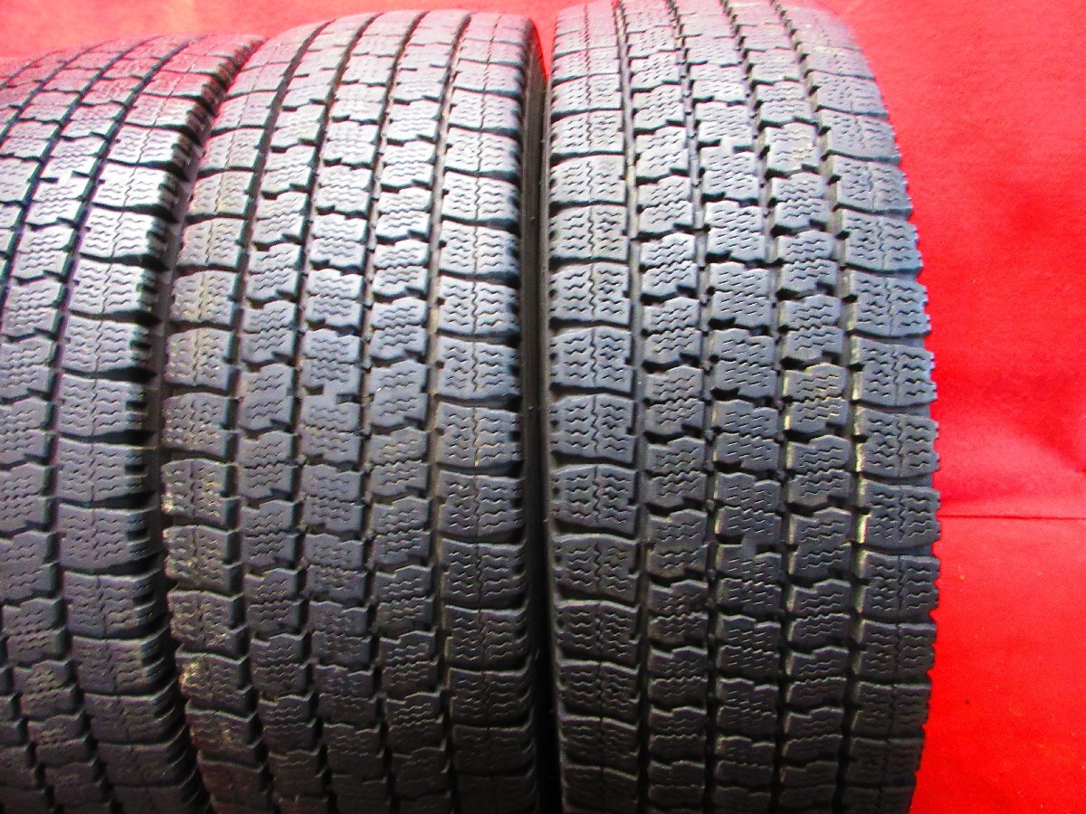 スタッドレス 4本 205/70R17.5 115/113N LT トーヨー DELVEX M935 2022年 2トン トラック エルフ キャンター ダイナ デュトロ等★3238Y_画像3