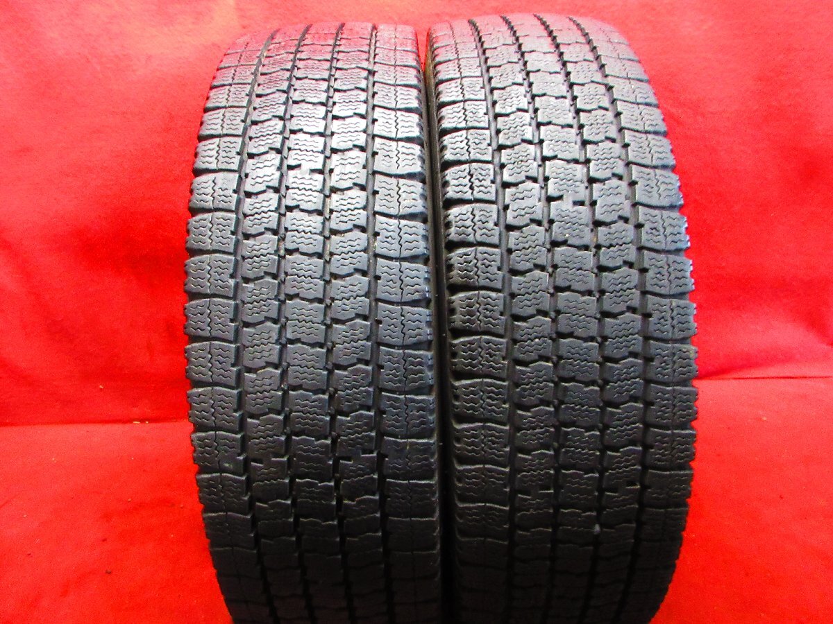 スタッドレス 2本 205/70R17.5 115/113N LT トーヨー TIRES DELVES M935 2トン トラック エルフ キャンター ダイナ デュトロ等★3240Y_画像1
