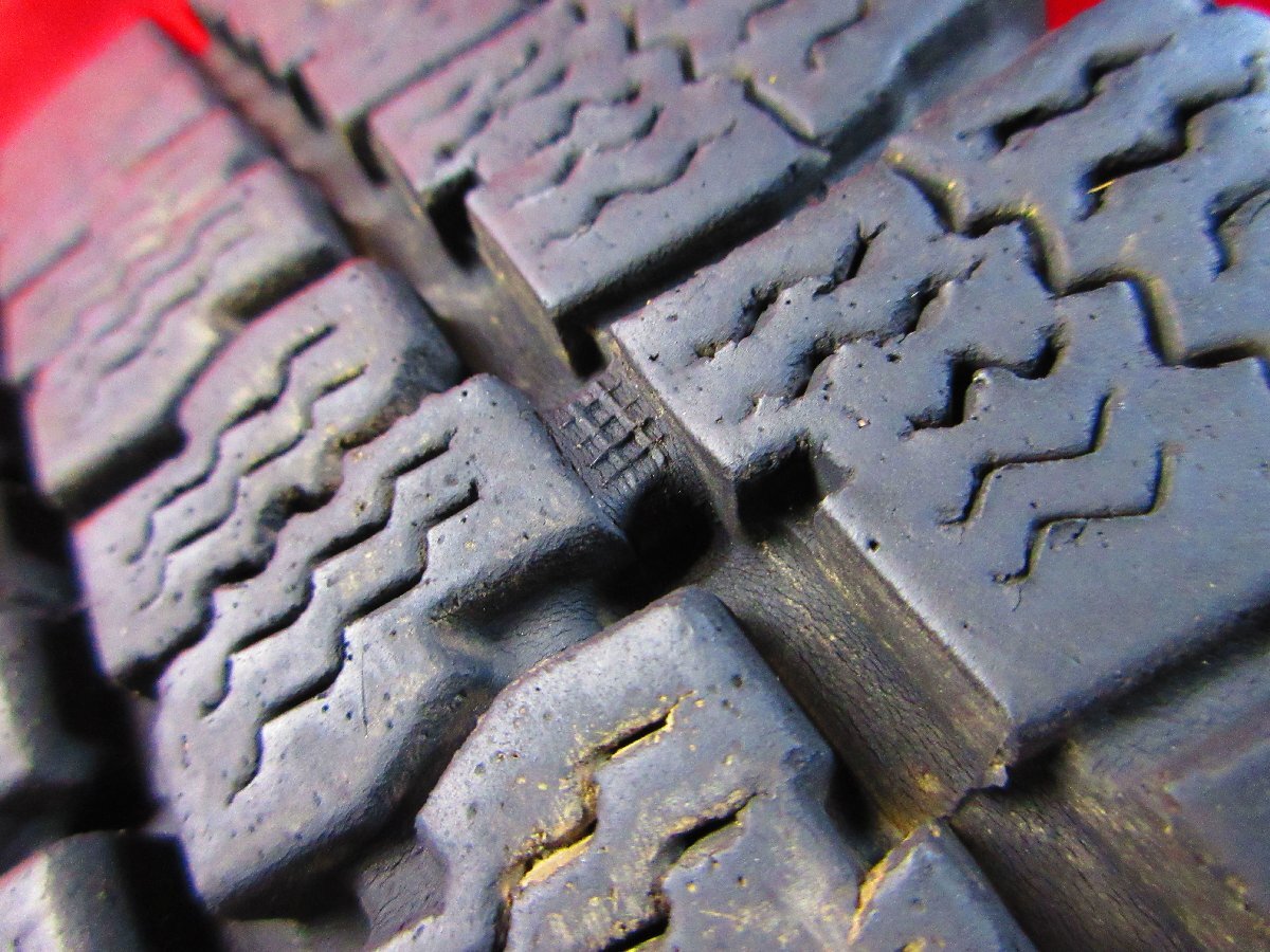 スタッドレス 4本 205/70R17.5 115/113N LT トーヨー DELVEX M935 2022年 2トン トラック エルフ キャンター ダイナ デュトロ等★3238Y_画像8