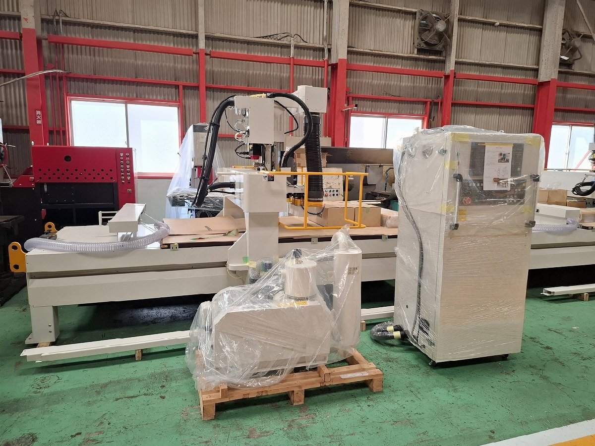 [ не использовался товар ] раковина s производства NC маршрутизатор ZXGN-1326SPE 2025 год 