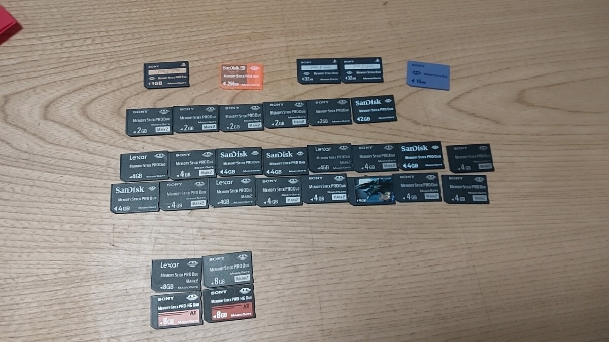 送料430円 大量 SONY PSP メモリースティック メモリーカード まとめ ジャンク品_画像1